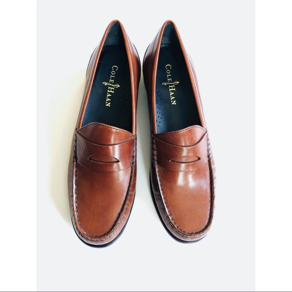 Cole Haan LIKE NEW Penny Loafers Chestnut Brown